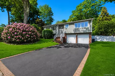 9 Quincy Lane, Smithtown, NY 11787 - Photo 4