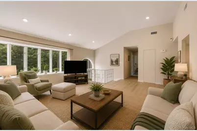 9 Quincy Lane, Smithtown, NY 11787 - Photo 10