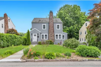 42 Stratford Road, Scarsdale, NY 10583 - Photo 2