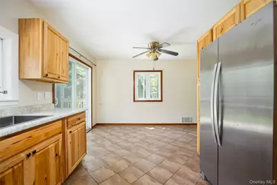 36 Marshall Road, Hyde Park, NY 12538 - Photo 22