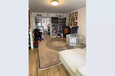 9 Fairview Avenue, Great Neck, NY 11023 - Photo 2