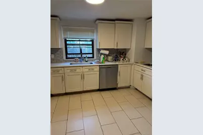 9 Fairview Avenue, Great Neck, NY 11023 - Photo 4