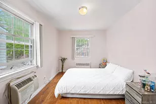 159-11 65th Ave, Fresh Meadows, NY 11365 - Photo 8
