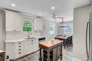 147 Sydney Ave, Malverne, NY 11565 - Photo 12