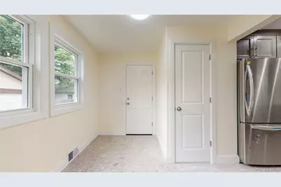 71-32 Loubet Street, Forest Hills, NY 11375 - Photo 8