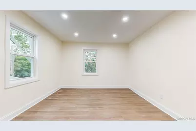 71-32 Loubet Street, Forest Hills, NY 11375 - Photo 12