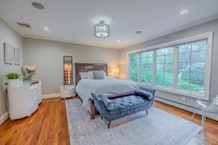 20 Astro Pl, Dix Hills, NY 11746 - Photo 22