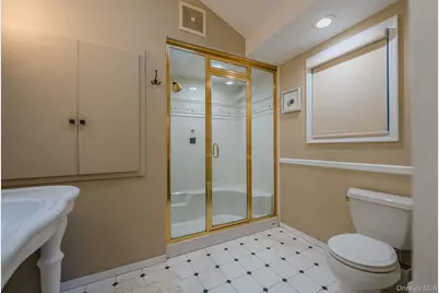 20 Astro Place, Dix Hills, NY 11746 - Photo 24