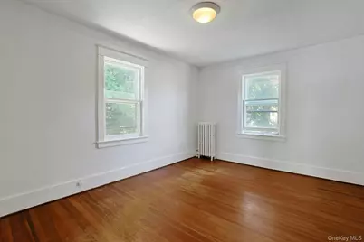 37 Orchard Street, Pleasantville, NY 10570 - Photo 20