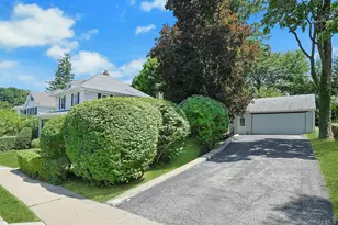 37 Orchard St, Pleasantville, NY 10570 - Photo 24