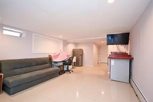 202-45 Rocky Hill Rd, Bayside, NY 11361 - Photo 20