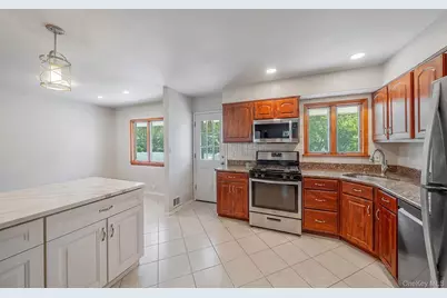 156 Wicks Road, Commack, NY 11725 - Photo 6