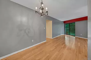 24 Ray Pl, Scarsdale, NY 10583 - Photo 10
