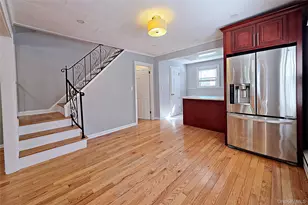 43-14 Marathon Pkwy, Little Neck, NY 11363 - Photo 14