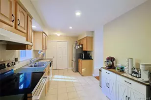 17 Cosmo Dr, Hopewell Junction, NY 12533 - Photo 10