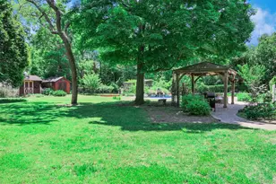 25 Esplanade Dr, Patchogue, NY 11772 - Photo 28