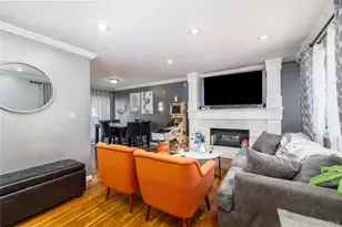 15-06 124th, College Point, NY 11356 - Photo 2