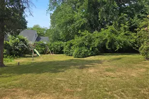 54 W 13th St, Huntington Station, NY 11746 - Photo 4