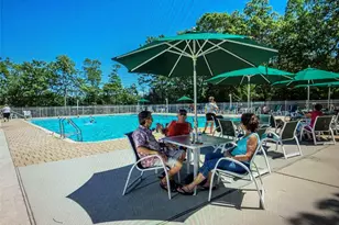 1661 Old Country, Riverhead, NY 11901 - Photo 38