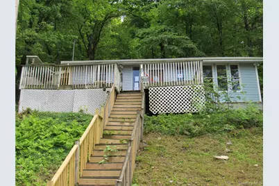 27 Lake Claire Drive, Middletown, NY 10940 - Photo 2