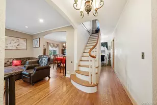 51 Cumberland Dr, Yonkers, NY 10704 - Photo 8