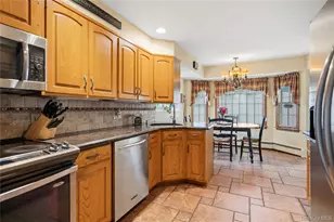 11 Edison Dr, South Huntington, NY 11746 - Photo 6