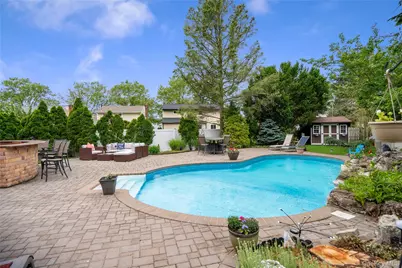 11 Edison Drive, South Huntington, NY 11746 - Photo 4