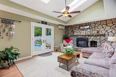11 Edison Drive, South Huntington, NY 11746 - Photo 14