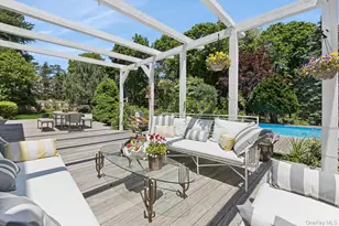 3 Mooring Dr, Bellport, NY 11713 - Photo 40