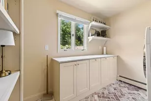 3 Mooring Dr, Bellport, NY 11713 - Photo 24