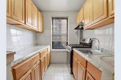 3231 Barker Avenue #2A, Bronx, NY 10467 - Photo 10