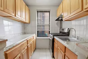 3231 Barker Ave, Bronx, NY 10467 - Photo 10
