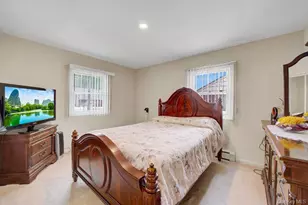 1662 Sherbourne Rd, Valley Stream, NY 11580 - Photo 20