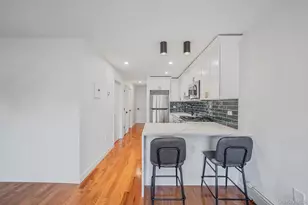 142-25 250th St, Rosedale, NY 11422 - Photo 12