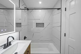 142-25 250th St, Rosedale, NY 11422 - Photo 24