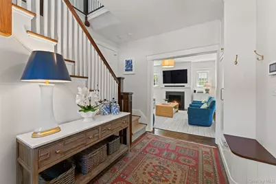 33 Merriam Avenue, Bronxville, NY 10708 - Photo 2