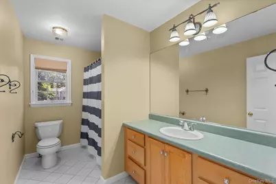 2211 Crompond Road, Yorktown Heights, NY 10598 - Photo 22