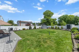 257 Cadman Ave, Babylon, NY 11702 - Photo 24