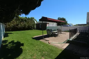 1054 Tulip Ave, Franklin Square, NY 11010 - Photo 18