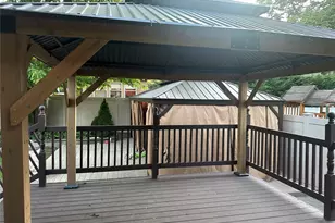 563 Sunset Dr, Woodmere, NY 11598 - Photo 8
