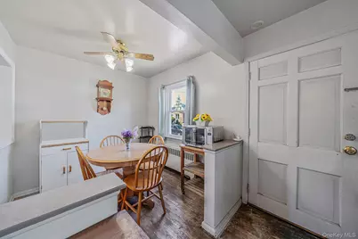 124 Washington Avenue, Valley Stream, NY 11580 - Photo 8