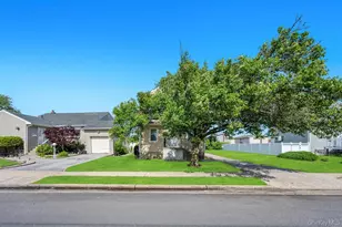 573 Miller Ave, Freeport, NY 11520 - Photo 2