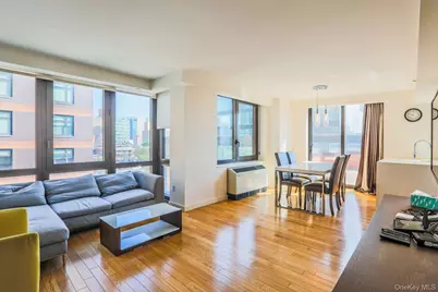 39-16 Prince Street #5A, Flushing, NY 11354 - Photo 6