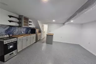 455 E 43rd St, Brooklyn, NY 11203 - Photo 24