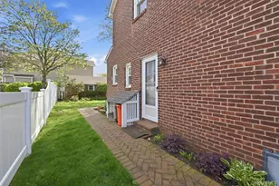 168 Latham Rd, Mineola, NY 11501 - Photo 10
