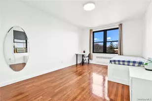 150-29 72nd Rd, Flushing, NY 11367 - Photo 2
