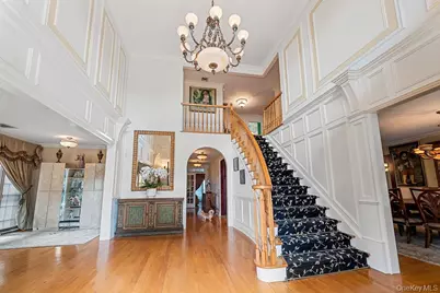 4 Point Crescent, Whitestone, NY 11357 - Photo 6