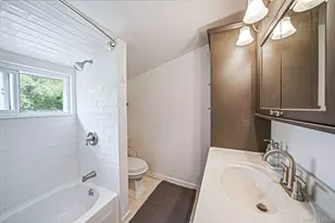 43 College Dr, Stony Brook, NY 11790 - Photo 22