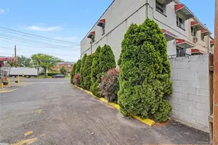 1010 E 233rd St, Bronx, NY 10466 - Photo 32