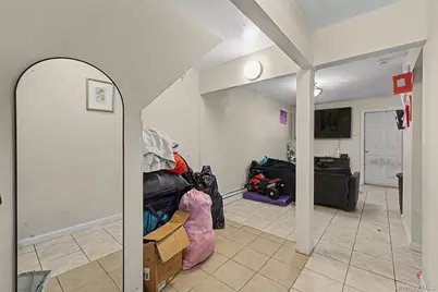 1010 E 233rd Street, Bronx, NY 10466 - Photo 4